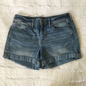High Waist Cuff Shorts